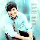 http://i491.photobucket.com/albums/rr274/TrAgEdY_025/Avatars/kinopoiskru-Zac-Efron-9514.jpg